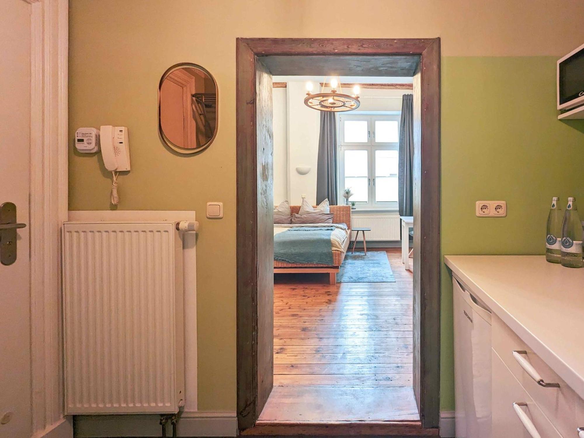 Strelapartment By Meinke Mitten In Der Altstadt シュトラールズント 部屋 写真